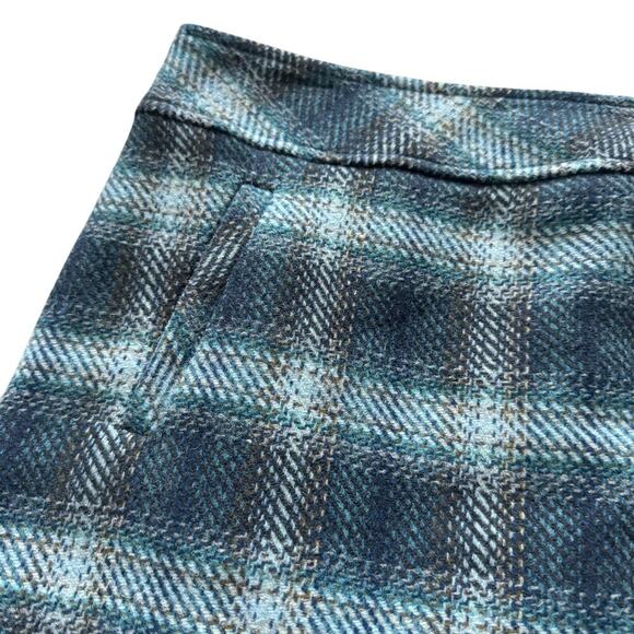 Talbots Wool Blend Pencil Skirt Womens Sz 8 Blue Plaid short Professional Preppy - Picture 2 of 10